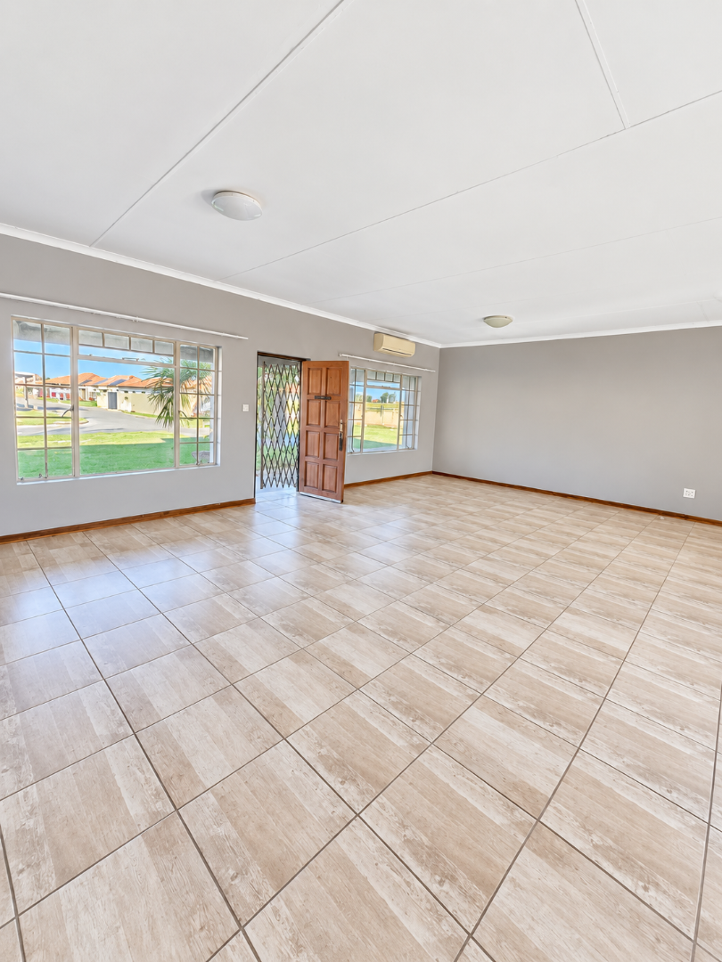 2 Bedroom Property for Sale in Flamwood North West